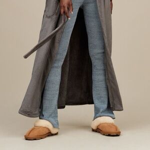 UGG Coquette Shearling Lined Slipper Sz 9